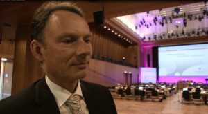 Finanzdezernent Kastrup zum Nachtragshaushalt 2017 in der Reutlinger Stadthalle