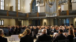 Gottesdienst zur Herbstsynode in der Stiftskirche Stuttgart, Apokalypse heißt Offenbarung